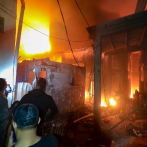 Al menos 17 muertos en incendio de un depósito de combustibles en Yakarta, Indonesia