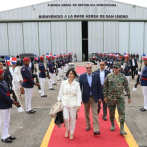 Abinader sale a Ecuador para participar en VI Reunión de la Alianza para el Desarrollo en Democracia