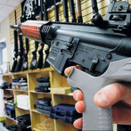 Nuevo proyecto de ley en Florida quiere bajar edad mínima para comprar armas