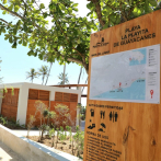Abinader inaugura reconstrucción de dos plazas para vendedores en playa Guayacanes