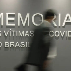 Brasil llega a 700,000 muertes de COVID, segunda mayor del mundo
