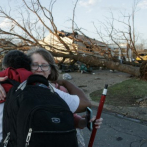 Elevan a 29 los muertos por tornados en EEUU, miles de viviendas fueron arrasadas