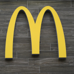 McDonald's cierra temporalmente sus oficinas en EEUU para anunciar despidos