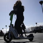 París vota para prohibir las patinetas eléctricas