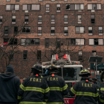Mueren dos hermanos en incendio causado por bicicleta eléctrica en Nueva York