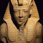 ‘Ramsés y el oro de los faraones’ conquista París