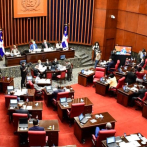 Los senadores brillan por sus excusas