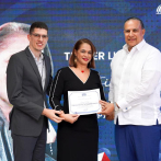 Periodista de Listín Diario gana tercer lugar premio Indocal