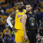 NBA: Lakers pegan primero frente a Warriors
