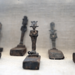 Un estadounidense y 11 egipcios son condenados a cadena perpetua por traficar antigüedades