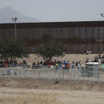Congresistas de EEUU denuncian barreras para solicitar asilo en la frontera