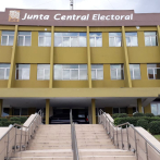 Fuerza del Pueblo y otros partidos depositan sus reservas de candidaturas