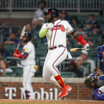 Ozuna jonronea en victoria de Bravos contra Dodgers