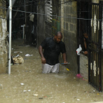 Las lluvias dejan secuelas en el DN y mantienen 21 provincias en alerta