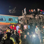 Más de 200 muertos y 900 heridos por descarrilamiento de trenes de pasajeros en India
