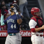 Julio Rodríguez dispara su jonrón 12 y los Marineros derrotan 6-2 a los Angelinos