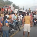 Mueren cinco personas y 28 están heridas en accidente guagua La Vega