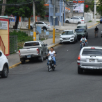 Falta de vehículos sería la causa del poco patrullaje policial en Villa Mella, dicen moradores