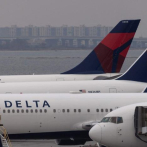 Trabajador de pista muere en aeropuerto de EEUU tras ser absorbido por turbina de avión