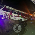 Así quedó el autobus de Transporte Espinal que se accidentó en la Autopista Duarte