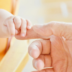 Diputados aprueban 10 días de licencia por paternidad y lo remiten al Senado