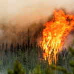 Incendios en Canadá rompen récords en evacuaciones y costos