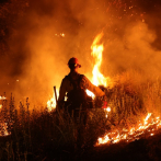 Muere un segundo bombero en Canadá en combate de incendios forestales