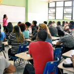 Academias entregan becas para formar profesores de educación e inglés