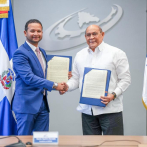 Firman acuerdo para elevar la calidad del asfalto dominicano