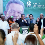 Leonel Fernández juramenta en Santiago nuevos miembros de la Fuerza del Pueblo