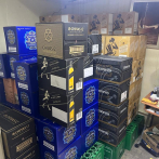 Aduanas confisca 2,255 botellas de bebidas alcohólicas y 295 cajas de estimulantes sexuales