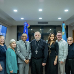 Director de Migración aborda asuntos migratorios con arzobispo de Miami