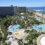 Hawai pide a turistas evitar viajar a Maui; los hoteles hospedarán a evacuados y socorristas