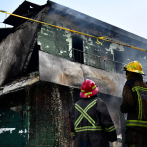 Incendios siguen castigando la zona de desastre en San Cristóbal