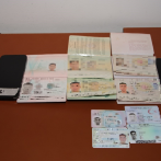 Aseguran pasaportes incautados en Singapur son de Dominica