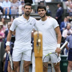 El duelo entre Carlos Alcaraz y Novak Djokovic simboliza la transición del tenis