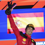 Sainz rompe las rachas de Verstappen y Red Bull al ganar el Gran Premio de Singapur