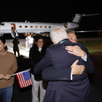 Los cinco estadounidenses liberados por Irán llegan su hogar en Estados Unidos