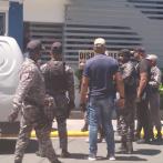 Policía a mata a uno de los cuatro atracadores de una joyería en Santiago donde