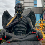 Estatua de aspecto demoníaco enfrenta a adoradores y detractores en Tailandia