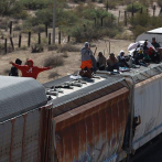 México descarta que miles de migrantes sigan usando tren de carga para llegar a frontera