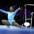 Simone Biles regresa con fuerza: Lidera la actuación de EEUU en el campeonato mundial de gimnasia