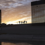 Biden ampliará muro en frontera con México para frenar migrantes