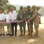 Abinader inaugura primer tramo de la verja fronteriza; garantiza seguridad pese descontrol en Haití
