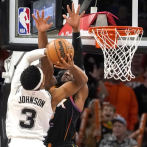 Los Spurs de Wembanyama asaltan Phoenix, Knicks triunfan en Cleveland y los Clippers ganan