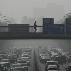 China renueva la alerta por alta contaminación en el norte y centro del país