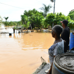 Río La Yuca arrastró viviendas y ajuares en Sabana Perdida