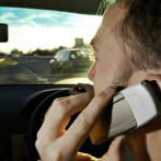 Sugieren evitar el alcohol y el uso de celulares frente al volante