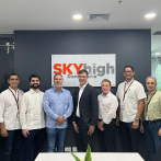 Skyhigh Dominicana fortalece lazos comerciales con la empresa brasileña de aeronáutica Embraer