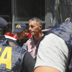 Detienen al hombre que arrojó botella a Milei en plena asunción presidencial de Argentina